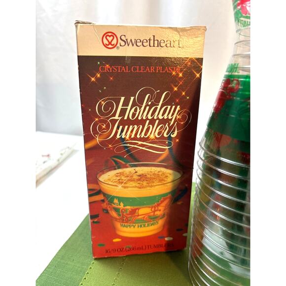 Vintage Sweetheart /Hefty Holiday Crystal Clear Plastic 9 oz. Tumblers NOS 1980s - Picture 2 of 7